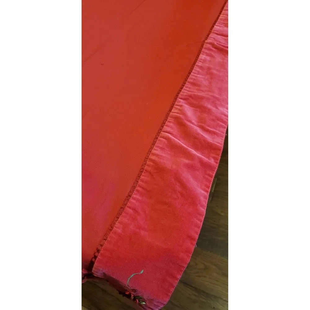 Christmas Cotton Tablecloth Velvet Trim Ribbon Poinsettia Embroidery 58x111